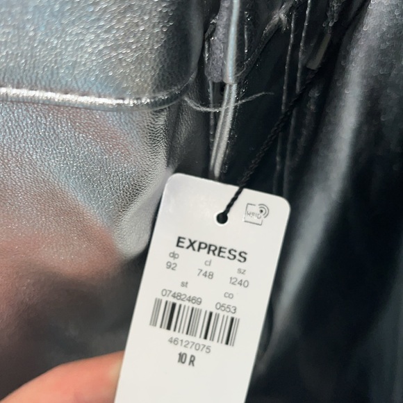 Express Silver High Waisted Metallic Faux Leather Modern Straight Pant NEW - Picture 7 of 7